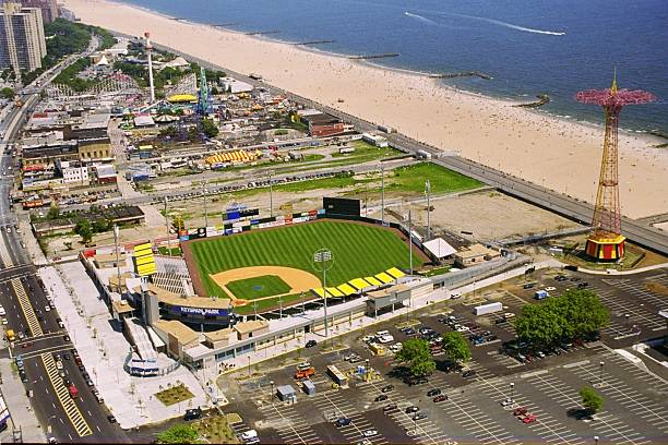 Meet the Mets Prospects Poised to Shake Up the Corner Infield in 2025